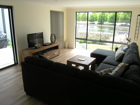 Swan Valley Townhouse - Nambucca Heads Accommodation 13