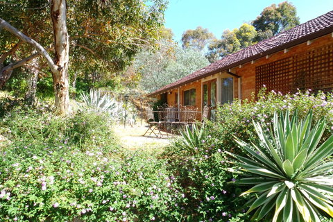 Eleebana Guest House - Nambucca Heads Accommodation 33