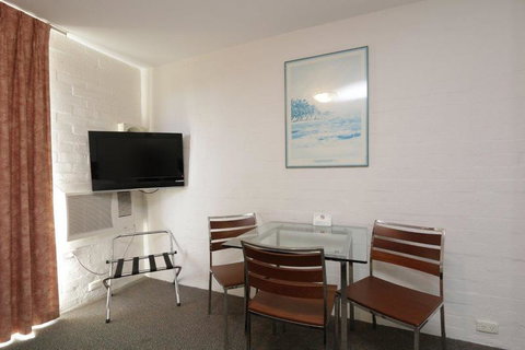 Atrium Hotel Mandurah - Nambucca Heads Accommodation 2