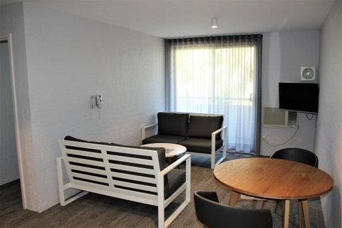 Atrium Hotel Mandurah - Nambucca Heads Accommodation 4