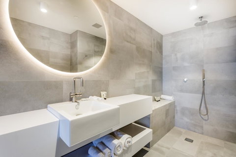 Quay Perth - Nambucca Heads Accommodation 11