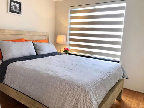 Highgate Modern Home (4 Mins To Perth City) - Nambucca Heads Accommodation 9