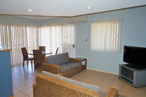 Osprey Holiday Village Unit 122 2 Bedroom - Nambucca Heads Accommodation 3