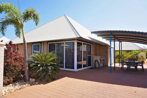 Osprey Holiday Village Unit 122 2 Bedroom - Nambucca Heads Accommodation 12