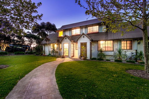 Sienna Lodge - Nambucca Heads Accommodation 0