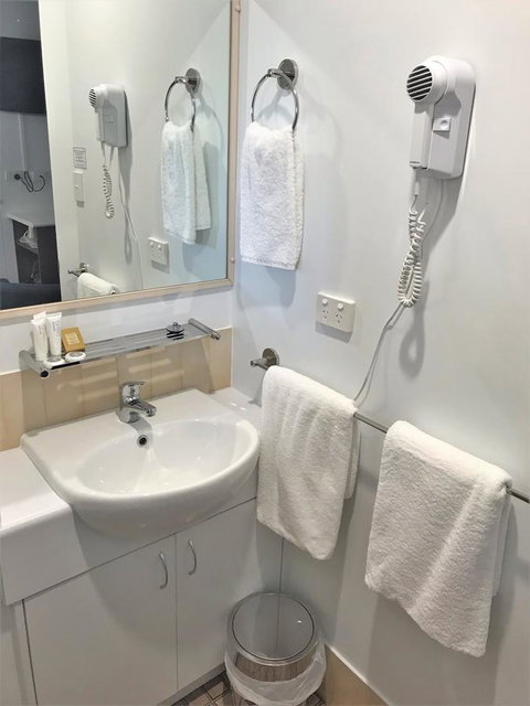 Trinity On Hampden - Nambucca Heads Accommodation 12