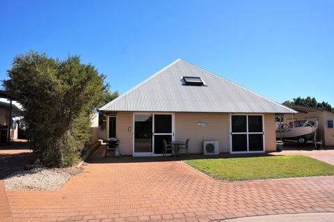 Osprey Holiday Village Unit 203 1 Bedroom - Nambucca Heads Accommodation 0