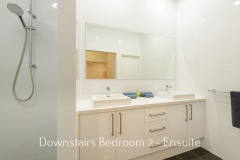 32 Corella Court - Nambucca Heads Accommodation 9