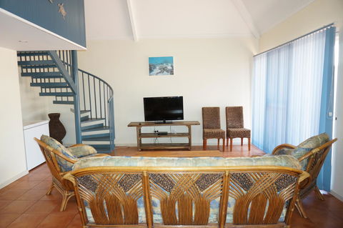 Osprey Holiday Village Unit 119 - Nambucca Heads Accommodation 2