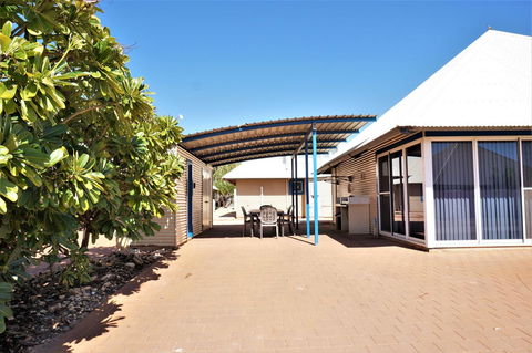 Osprey Holiday Village Unit 120 - Plenty Of Room For A Large Family - Nambucca Heads Accommodation 17