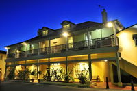 Clifton Motel  Grittleton Lodge