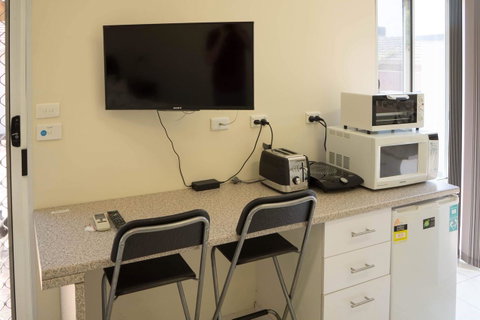 Susan Yong's Studio - Nambucca Heads Accommodation 10