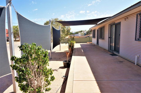9 Krait Street - Perfect For Large Groups Or Families Alike - Nambucca Heads Accommodation 19