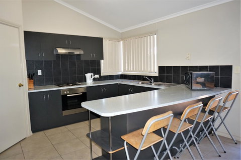 9 Krait Street - Perfect For Large Groups Or Families Alike - Nambucca Heads Accommodation 5