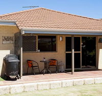 Garden Studio - Nambucca Heads Accommodation