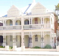 Northlodge Central City Apartments