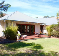 Moana Spa Villas - Prime Yallingup Location - Nambucca Heads Accommodation
