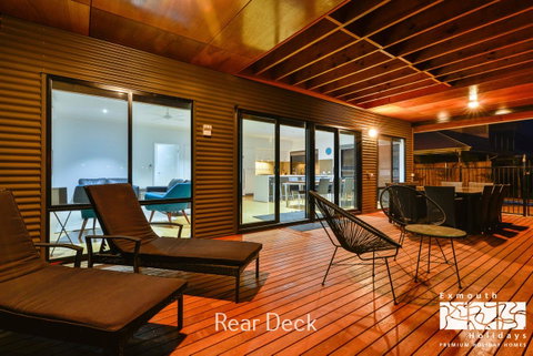 8 Kestrel Place - PRIVATE JETTY & POOL - Nambucca Heads Accommodation 16