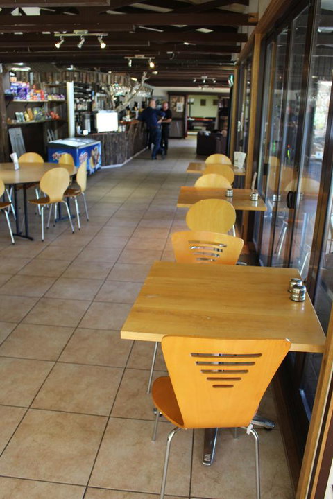 Tullah Lakeside Lodge - Nambucca Heads Accommodation 36