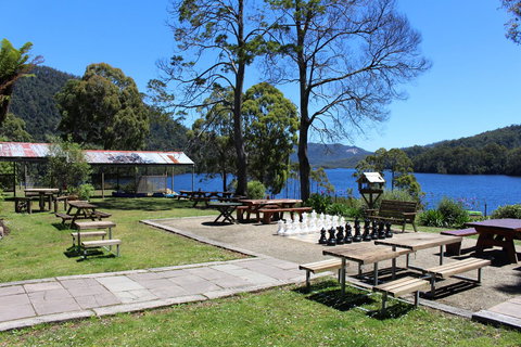 Tullah Lakeside Lodge - Nambucca Heads Accommodation 33