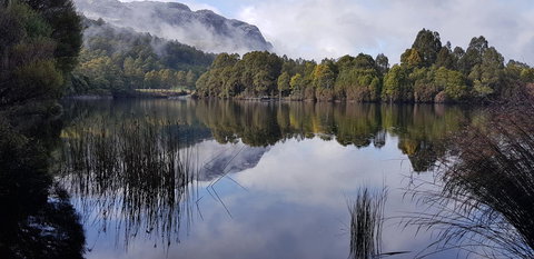 Tullah Lakeside Lodge - Nambucca Heads Accommodation 1