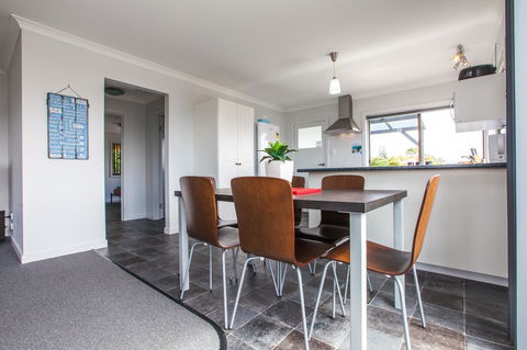 Bircoo Cottage Beach And Golf Getaway - Nambucca Heads Accommodation 5