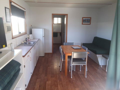Bicheno Cabin Park - Nambucca Heads Accommodation 29