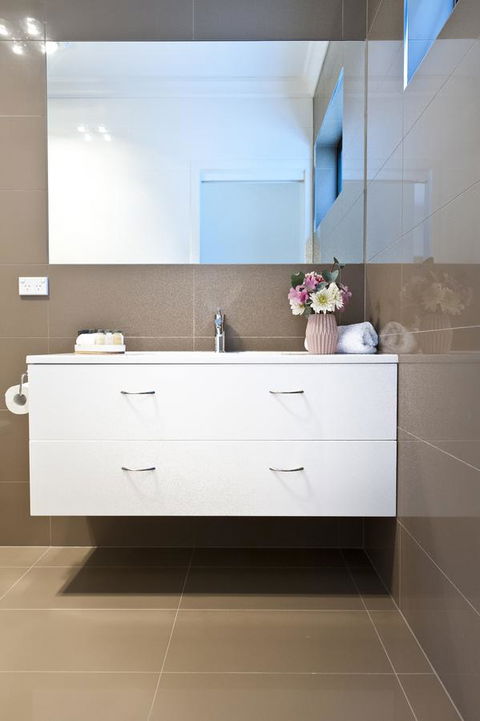 Sandy Bay Waterfront Home - Nambucca Heads Accommodation 23
