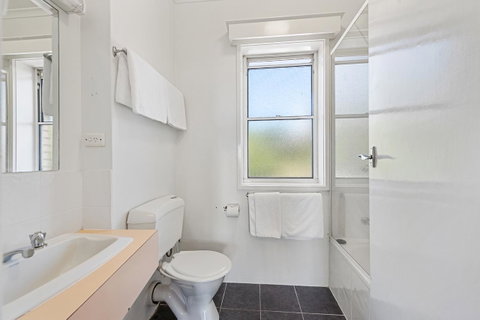 Coach House Launceston - Nambucca Heads Accommodation 22