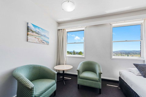 Coach House Launceston - Nambucca Heads Accommodation 18