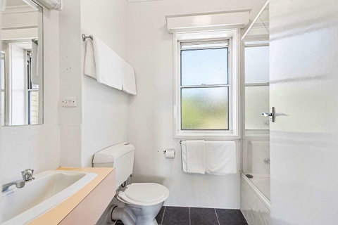 Coach House Launceston - Nambucca Heads Accommodation 25