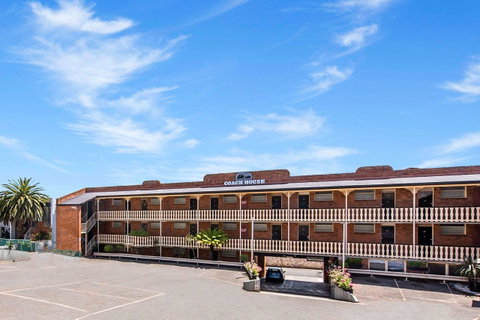 Coach House Launceston - Nambucca Heads Accommodation 31