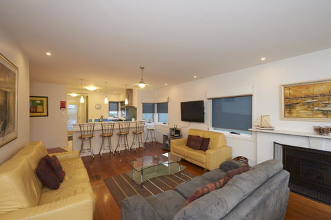 Bridport Holiday Rental - Nambucca Heads Accommodation 2