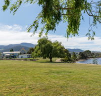 Riverfront Motel  Villas - Nambucca Heads Accommodation