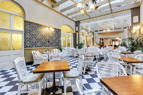 Hadley\'s Orient Hotel - Nambucca Heads Accommodation 1