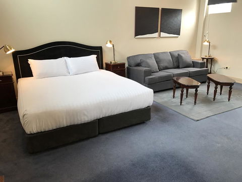 The Macquarie Hobart - Nambucca Heads Accommodation 6