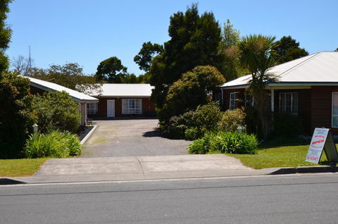 Castaway Holiday Apartments - Nambucca Heads Accommodation 24
