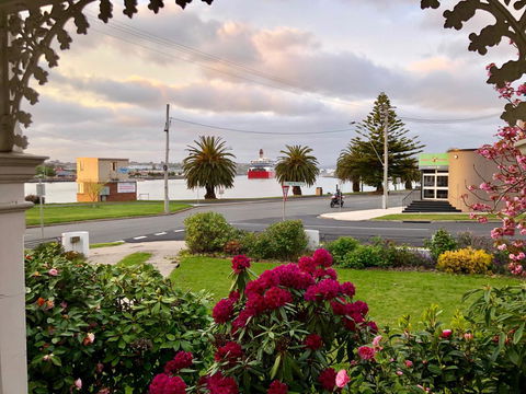 Riverbank Villa - Nambucca Heads Accommodation 6