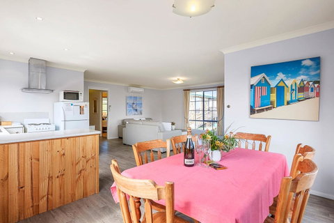 Omaroo Cottage Bruny Island - Nambucca Heads Accommodation 7