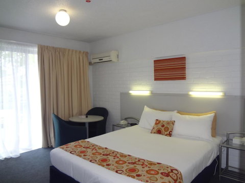 Adina Place Motel Apartments - Nambucca Heads Accommodation 17