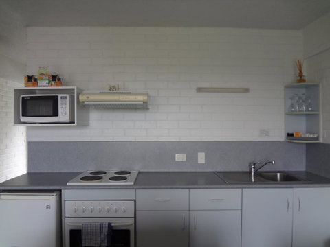 Adina Place Motel Apartments - Nambucca Heads Accommodation 26