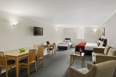 Hobart Waterfront Apartments - Nambucca Heads Accommodation 3