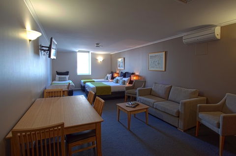 Hobart Waterfront Apartments - Nambucca Heads Accommodation 18