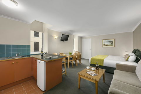 Hobart Waterfront Apartments - Nambucca Heads Accommodation 1