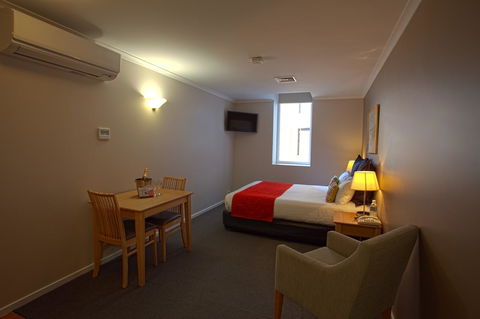 Hobart Waterfront Apartments - Nambucca Heads Accommodation 16