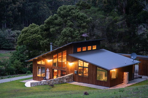 Adventure Bay Retreat Bruny Island - Nambucca Heads Accommodation 1
