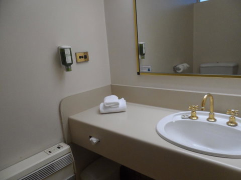 Commodore Regent - Nambucca Heads Accommodation 44