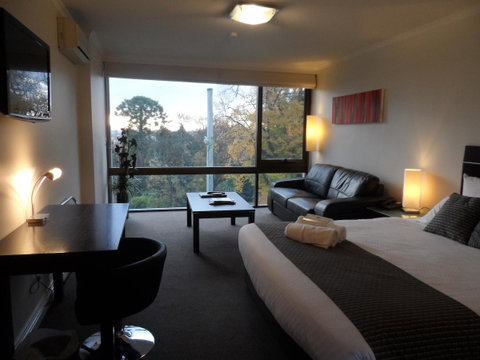 Commodore Regent - Nambucca Heads Accommodation 5