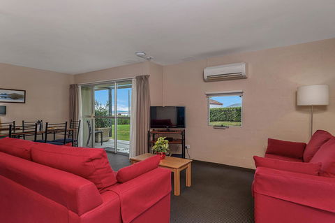 Bay View Villas - Nambucca Heads Accommodation 7