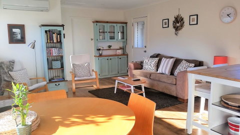Driftwood-Cottage - Nambucca Heads Accommodation 3